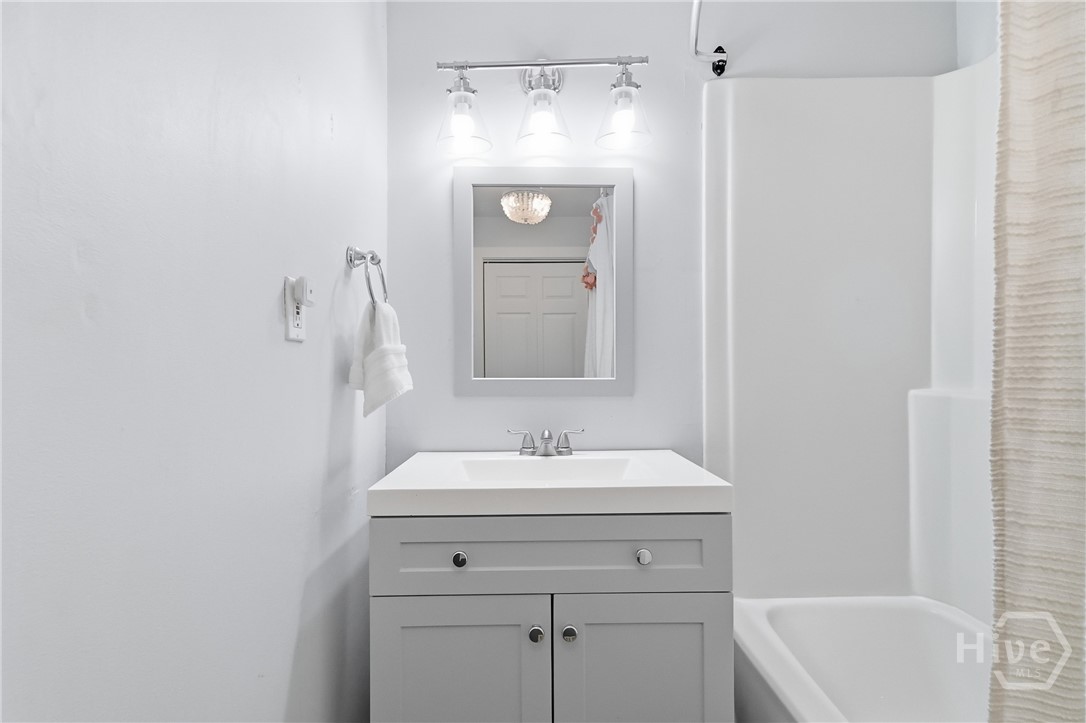 1205 Lovell Avenue Property Photo 39