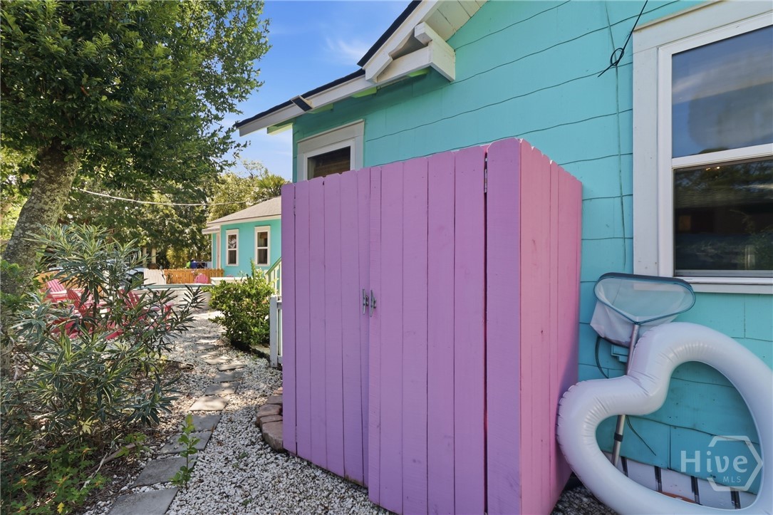 1205 Lovell Avenue Property Photo 63