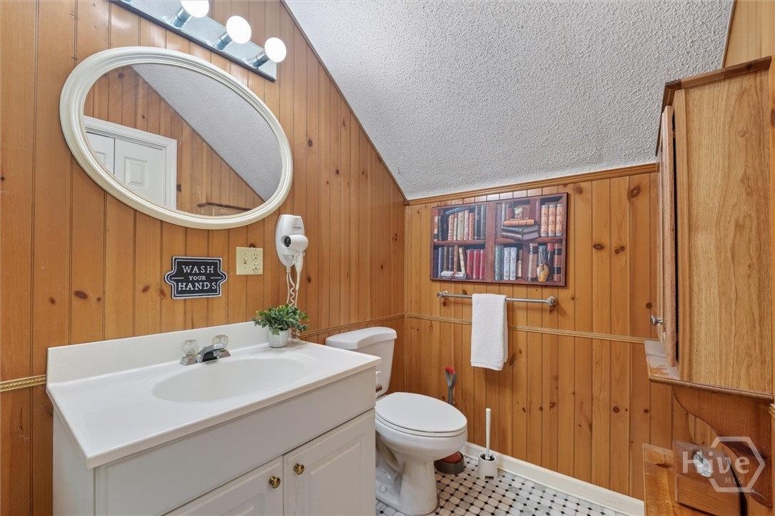 742 Sterling Road Property Photo 31