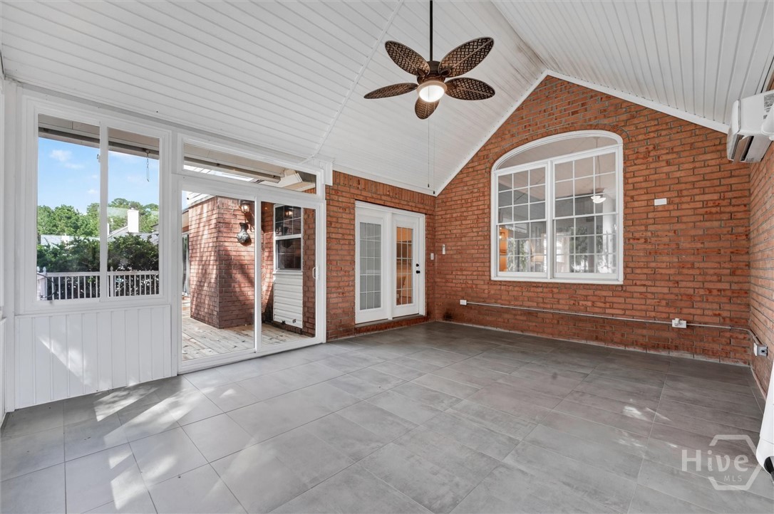 742 Sterling Road Property Photo 33