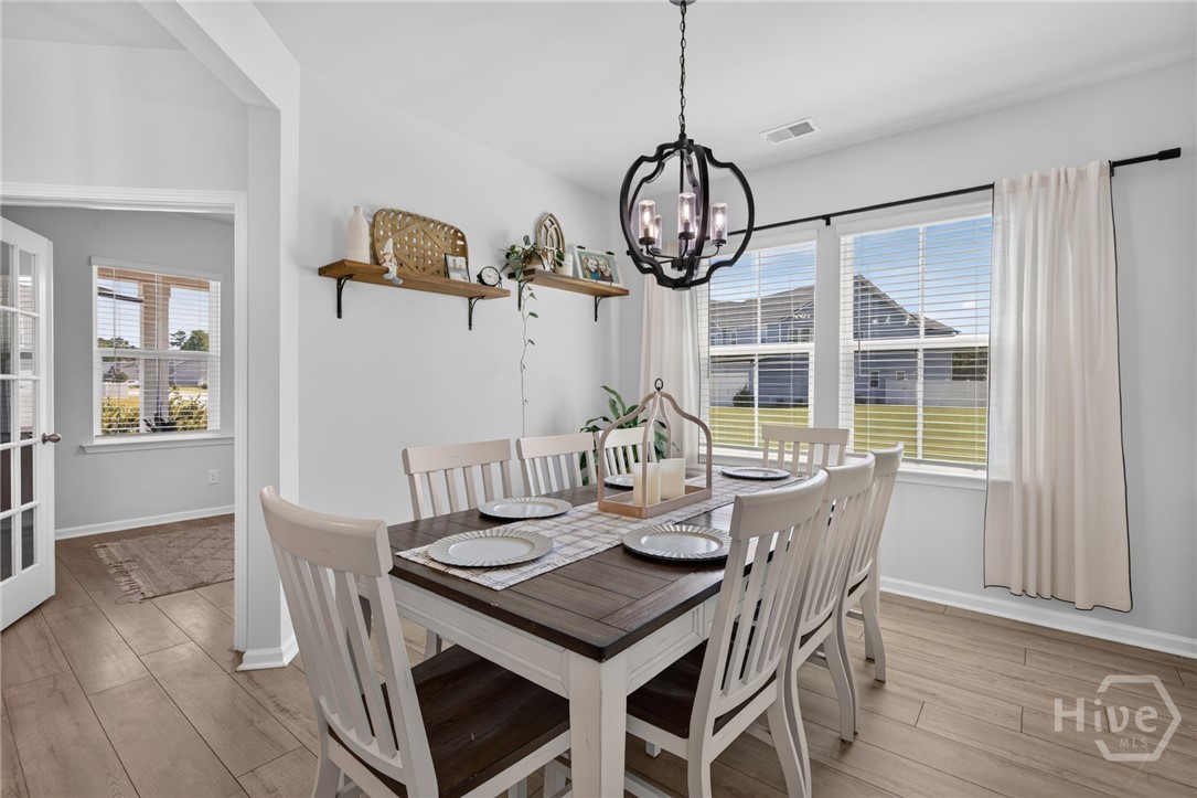 219 Lillian Street Property Photo 10