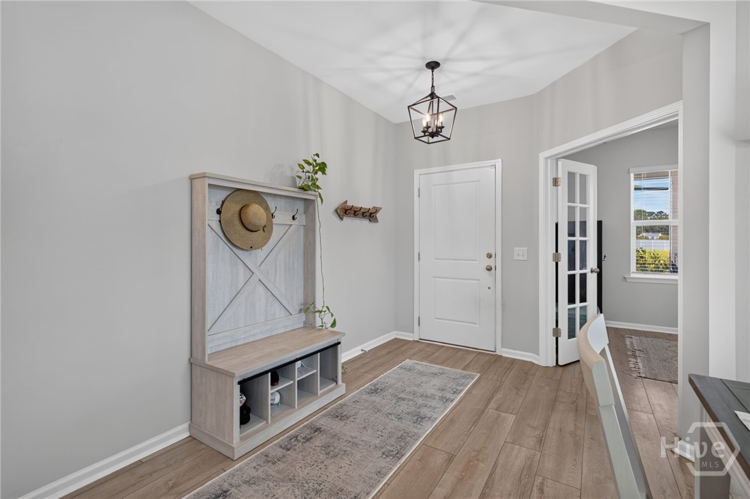 219 Lillian Street Property Photo 11