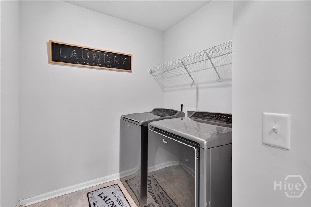 219 Lillian Street Property Photo 33