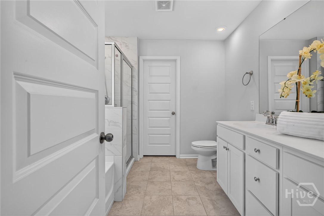 219 Lillian Street Property Photo 36