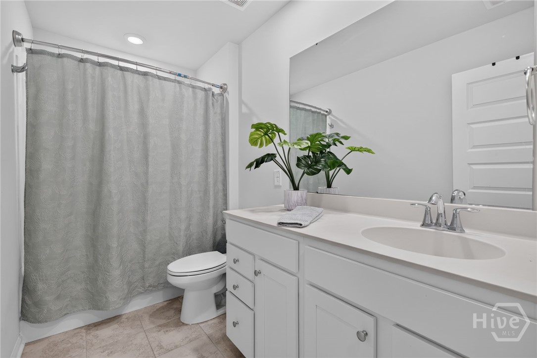 219 Lillian Street Property Photo 43