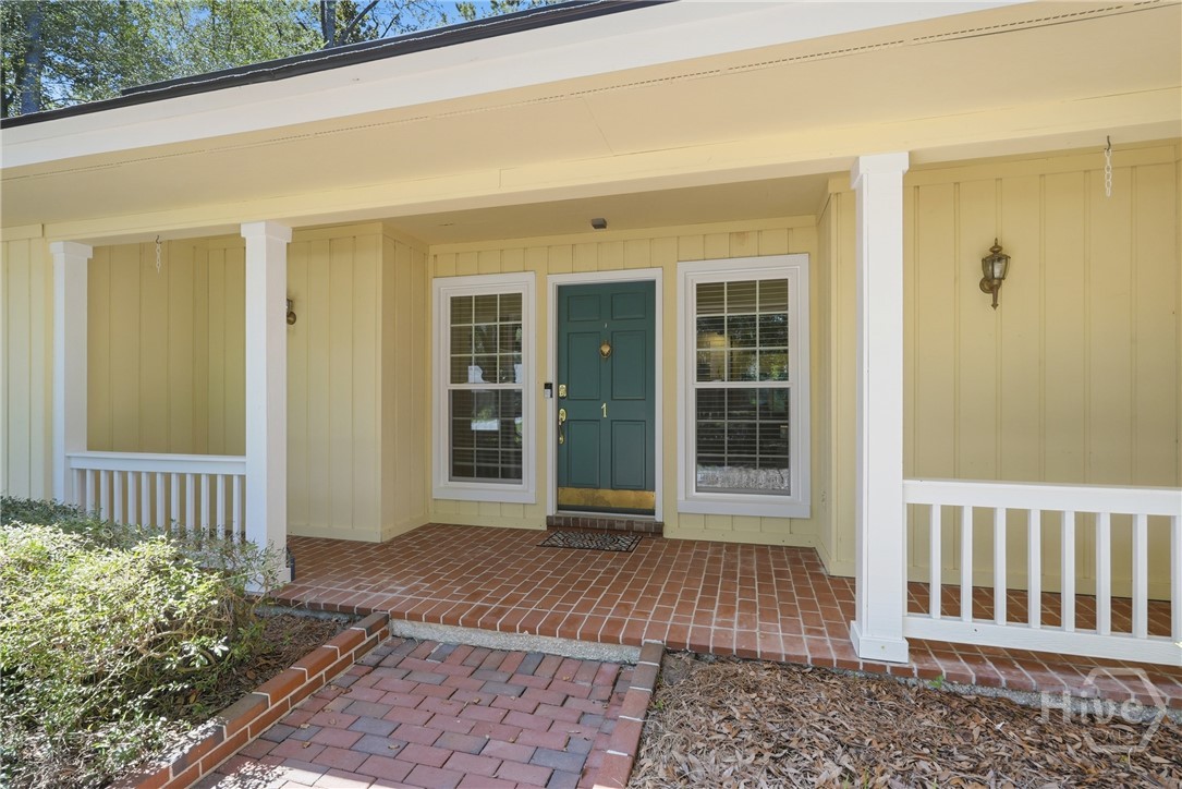 1 Waterford Lane Property Photo 4