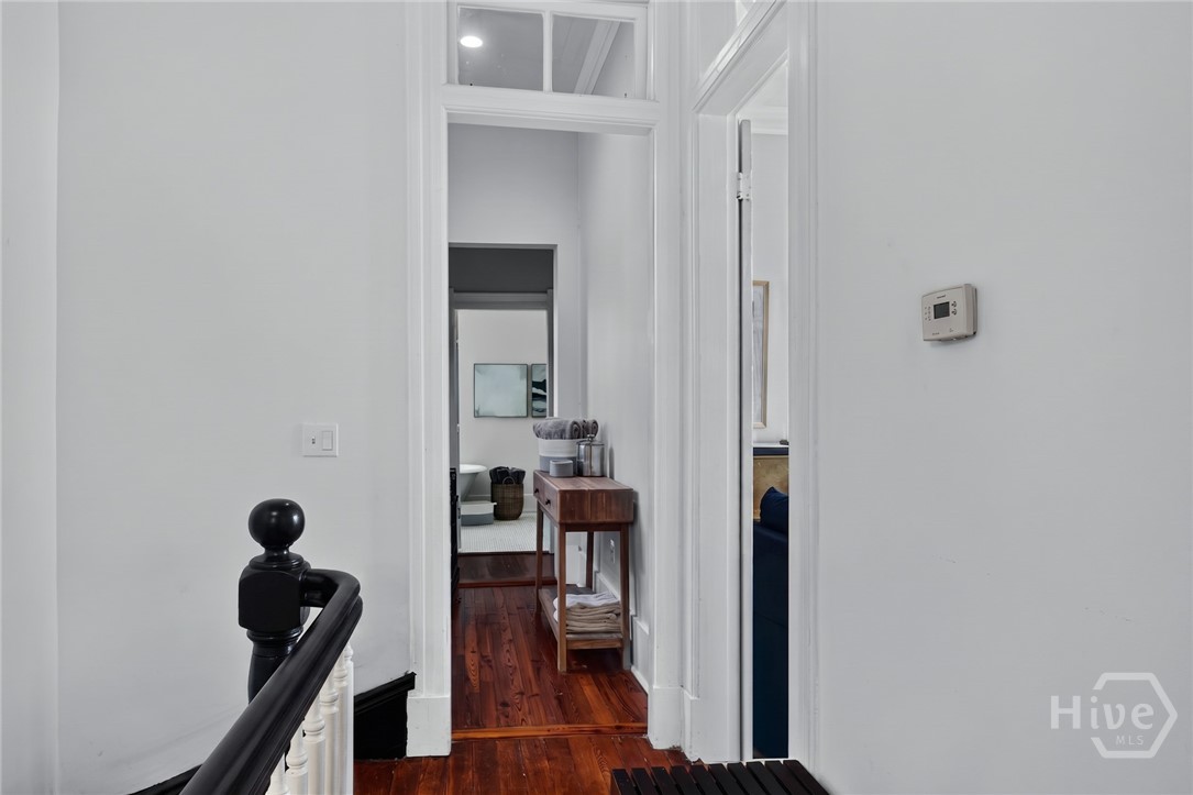 2214 Barnard Street Property Photo 32