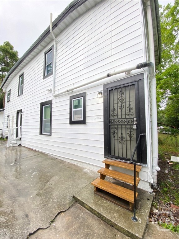 1611 1/2 E Henry Street B Property Photo 1