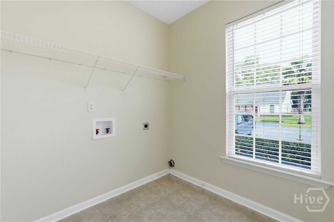 6 Putters Place Property Photo 31