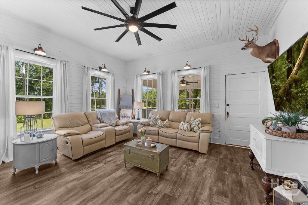 1559 Stillwell Road Property Photo 12