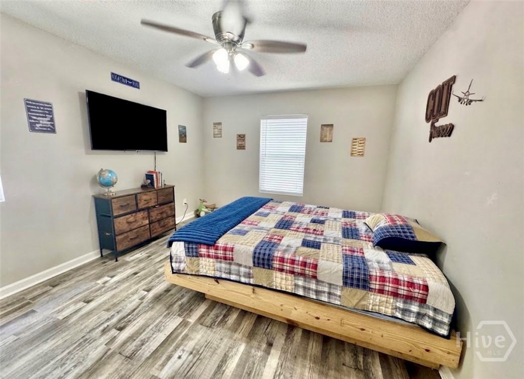 271 Thomas Circle Property Photo 8