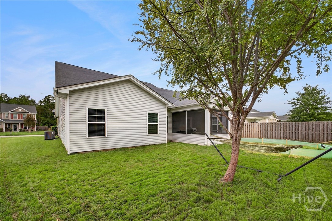 223 Somersby Boulevard Property Photo 35