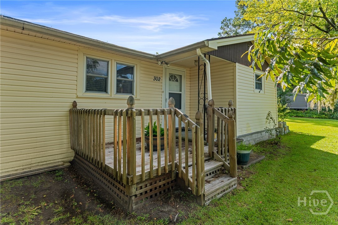 302 Chevis Road Property Photo 3