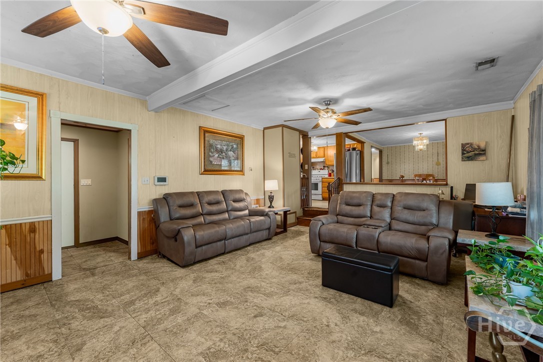 302 Chevis Road Property Photo 6