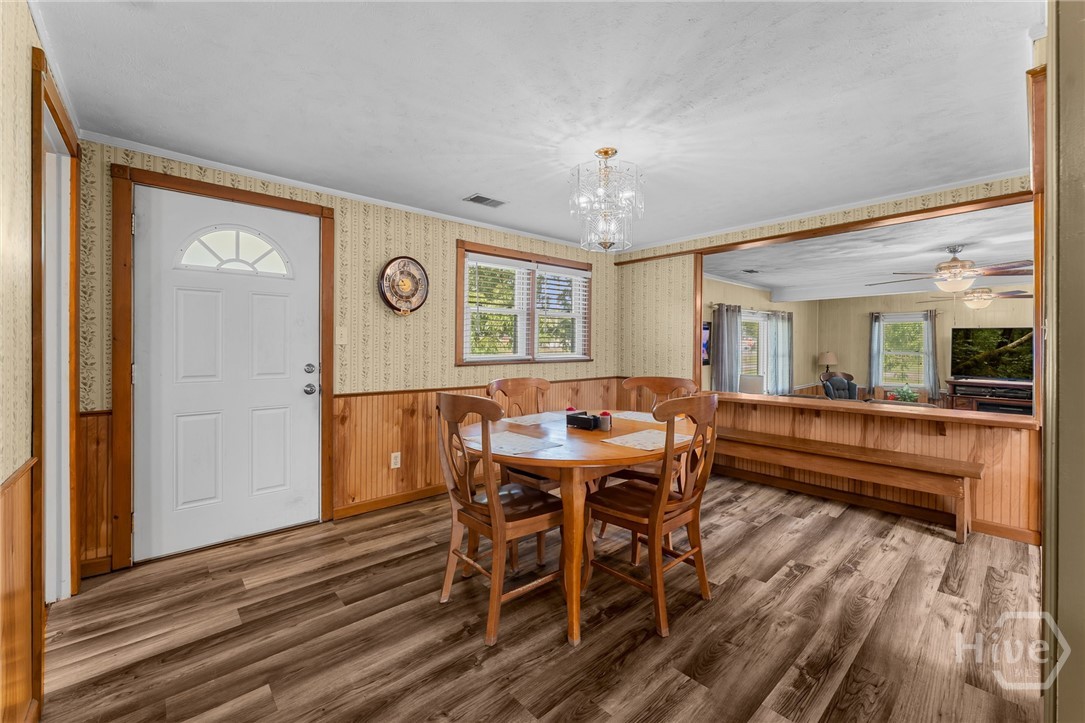 302 Chevis Road Property Photo 9