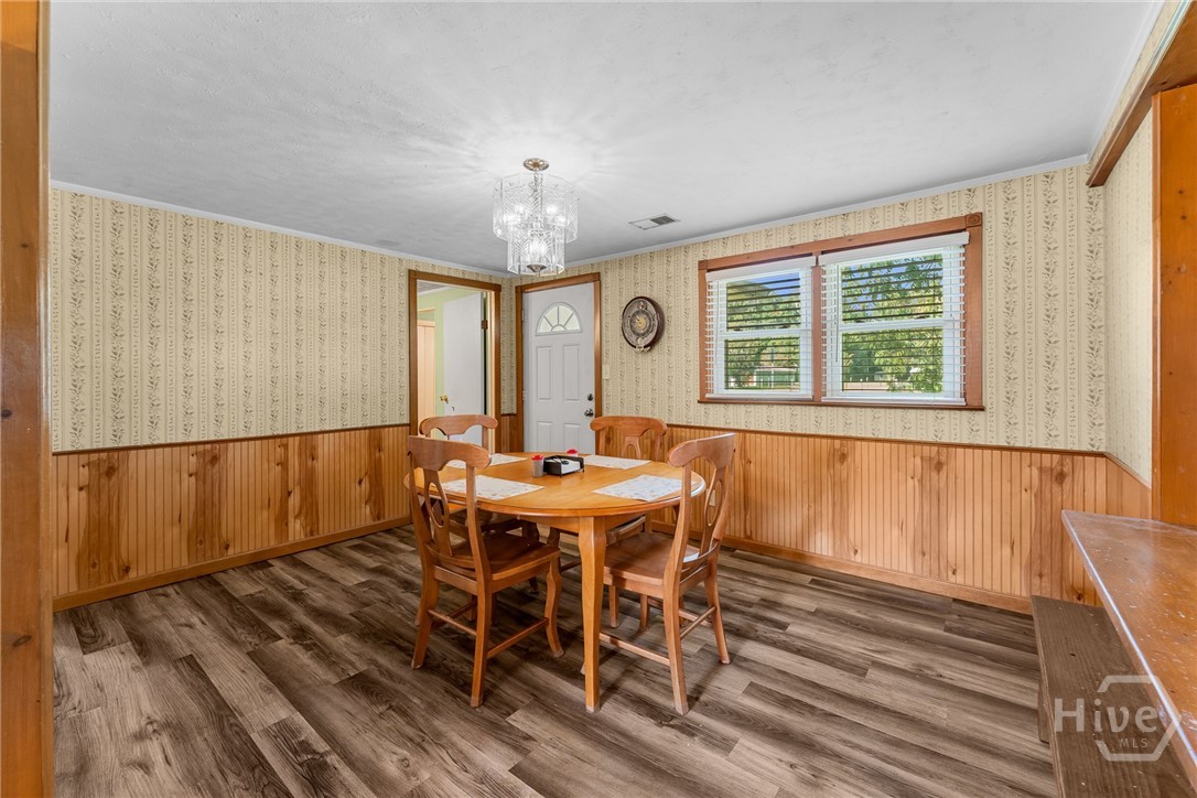 302 Chevis Road Property Photo 12