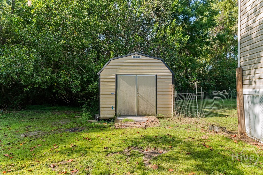 302 Chevis Road Property Photo 24