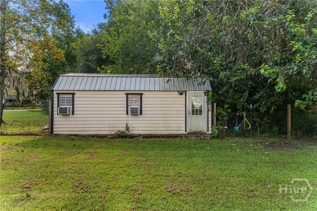 302 Chevis Road Property Photo 25