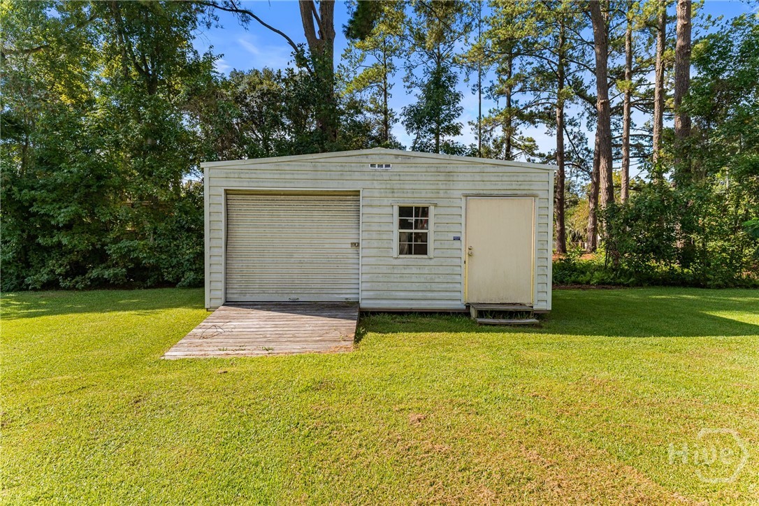 302 Chevis Road Property Photo 27