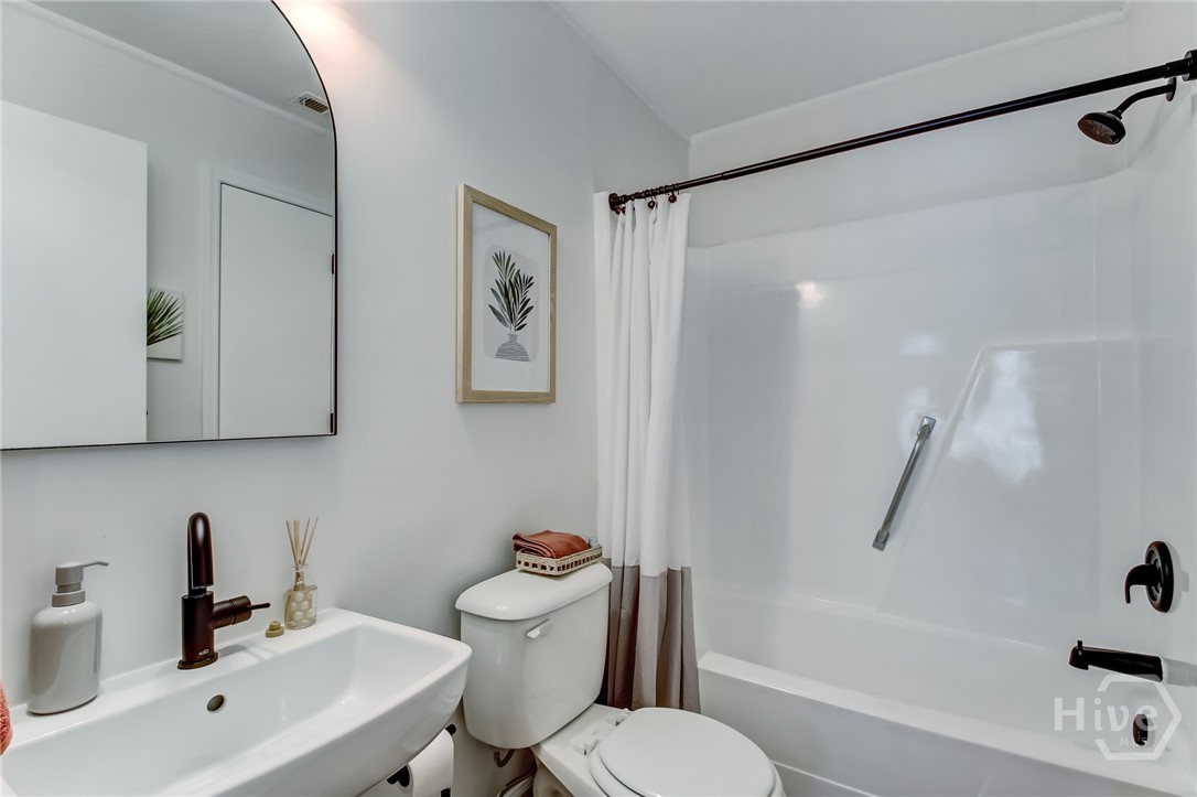 1338 Pine Ridge Drive Property Photo 16