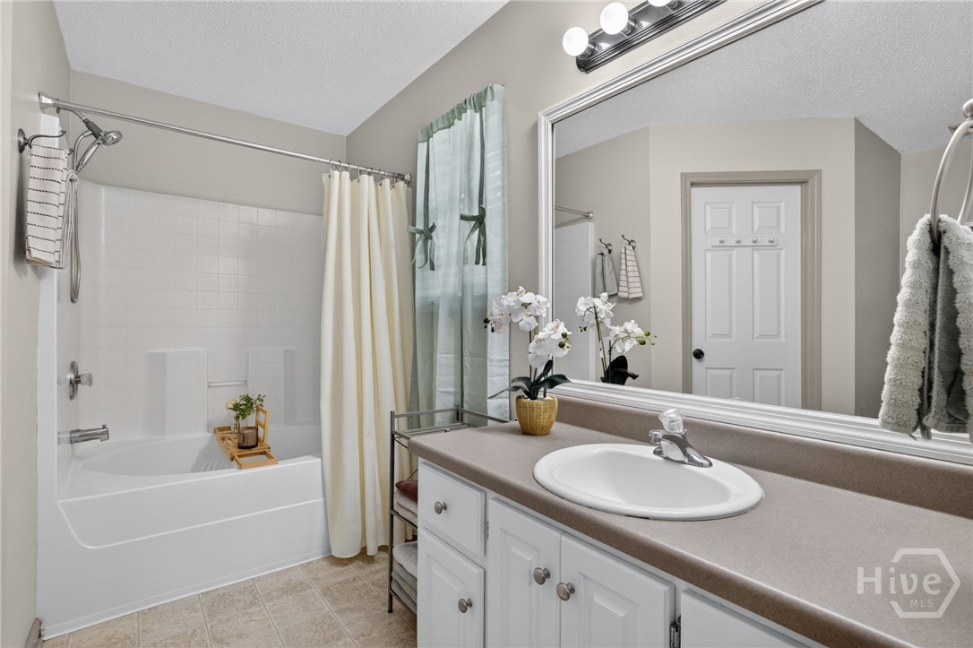 123 Wimbledon Drive Property Photo 18