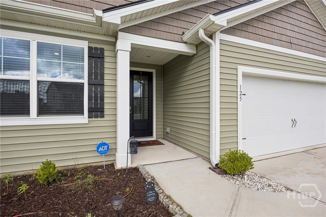 125 Wedge Circle Property Photo 6