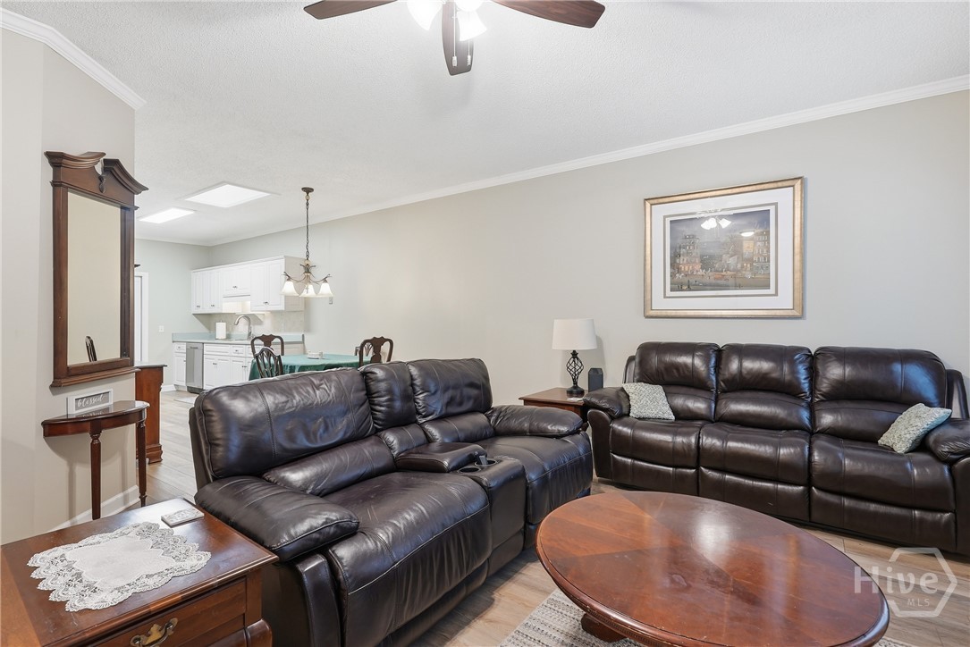 19 Chaintree Drive Furnished Property Photo 3
