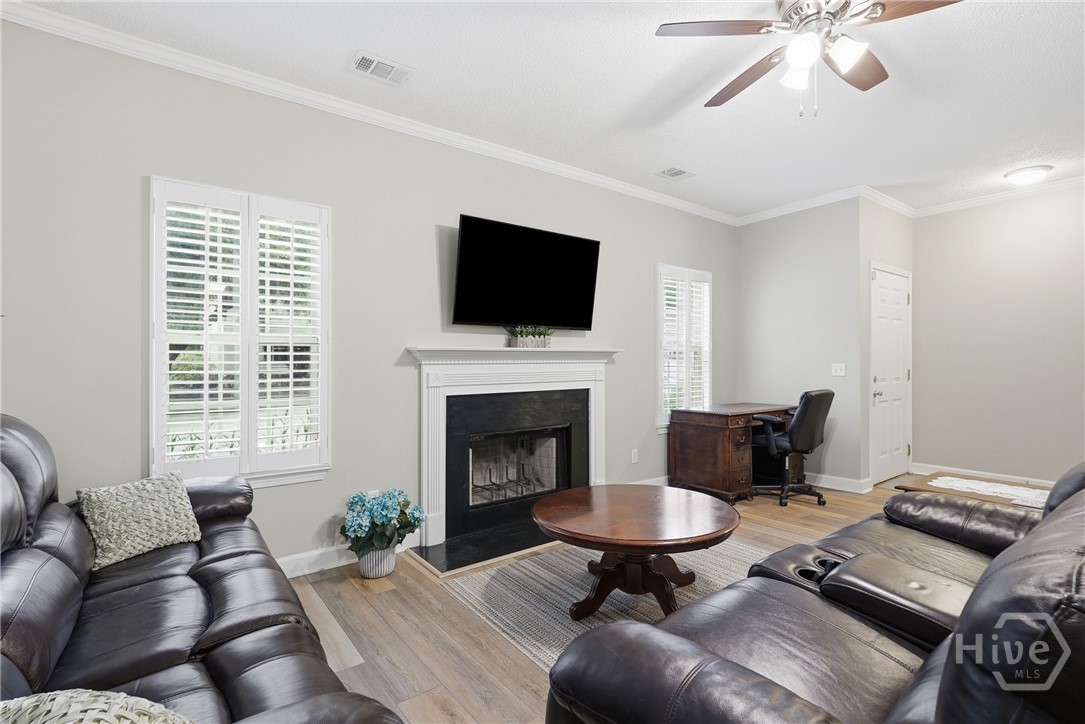 19 Chaintree Drive Furnished Property Photo 4