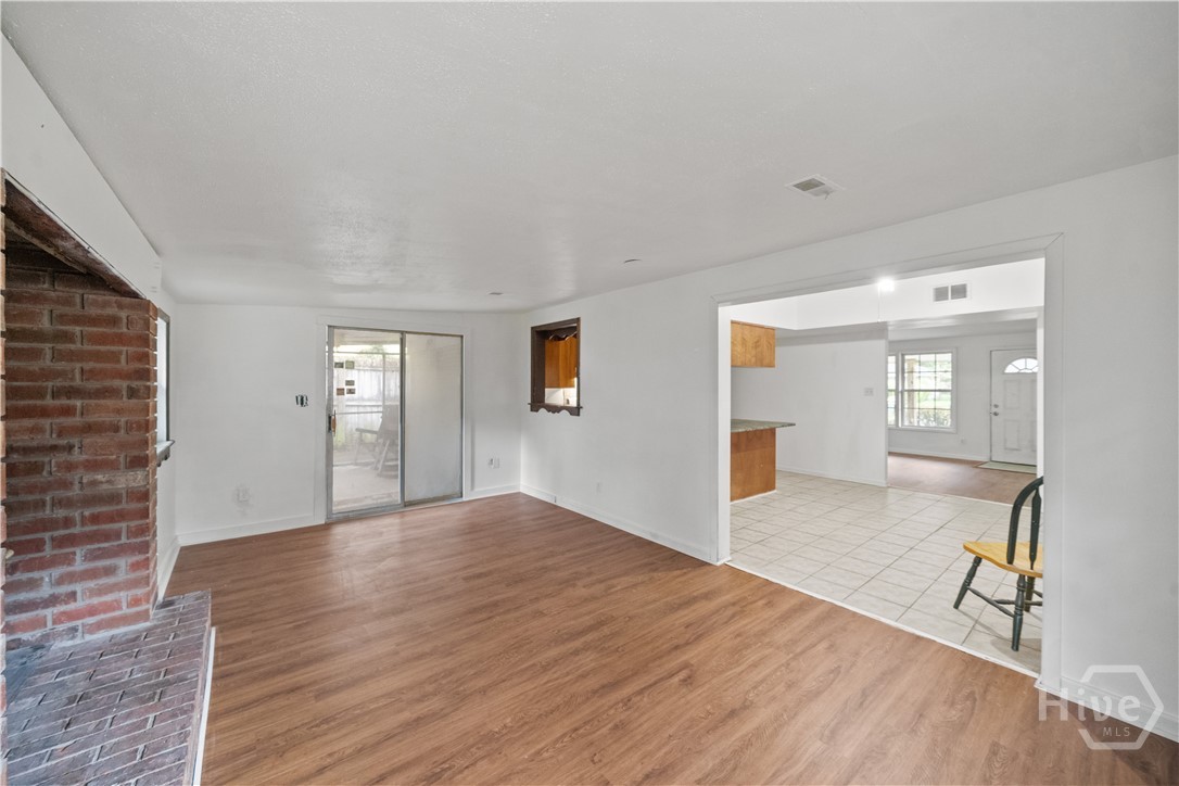 206 Van Nuys Boulevard Property Photo 16