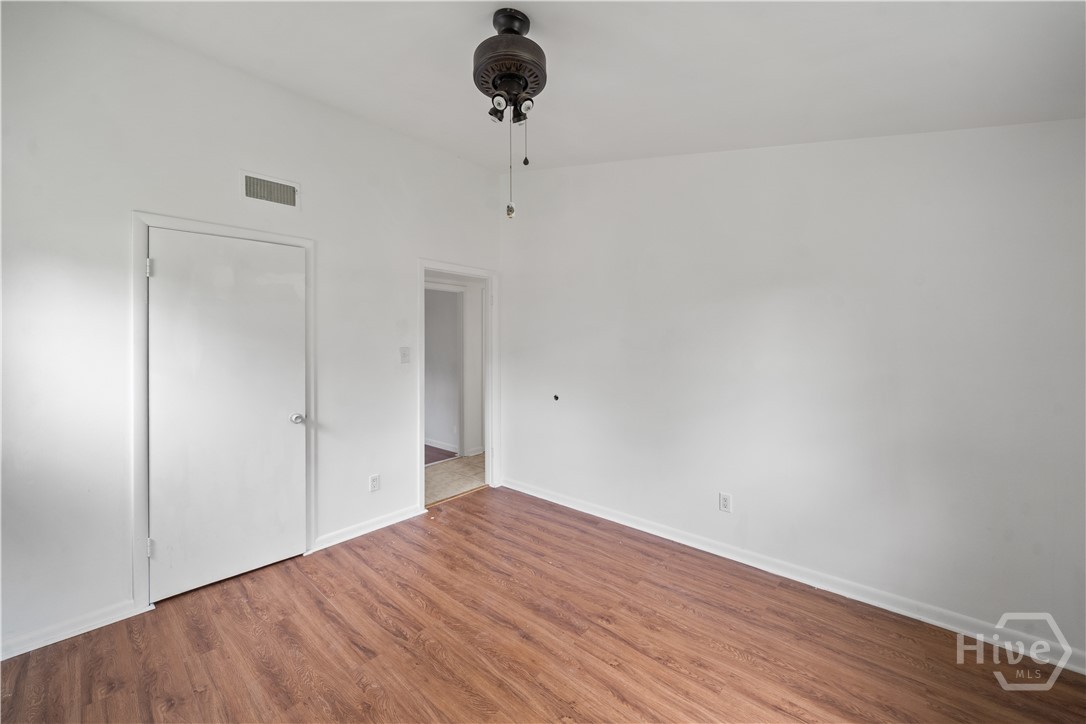 206 Van Nuys Boulevard Property Photo 23