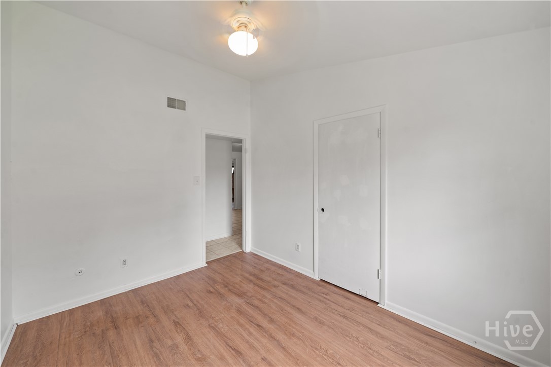 206 Van Nuys Boulevard Property Photo 28