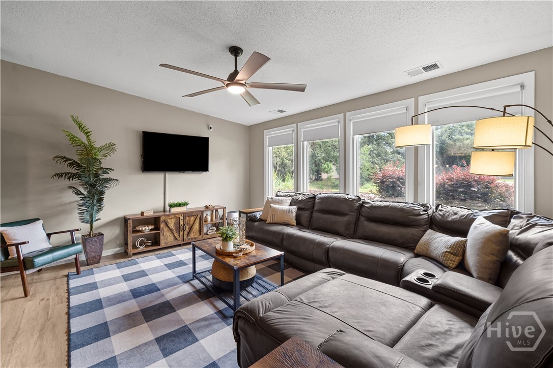 18 Red Fox Drive Property Photo 6