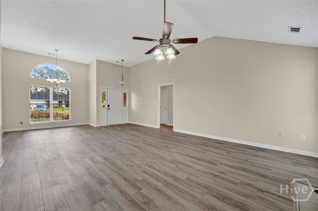 100 Dimick Drive Property Photo 6