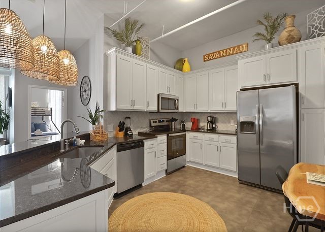 105 Whitaker Street 304 Property Photo 19