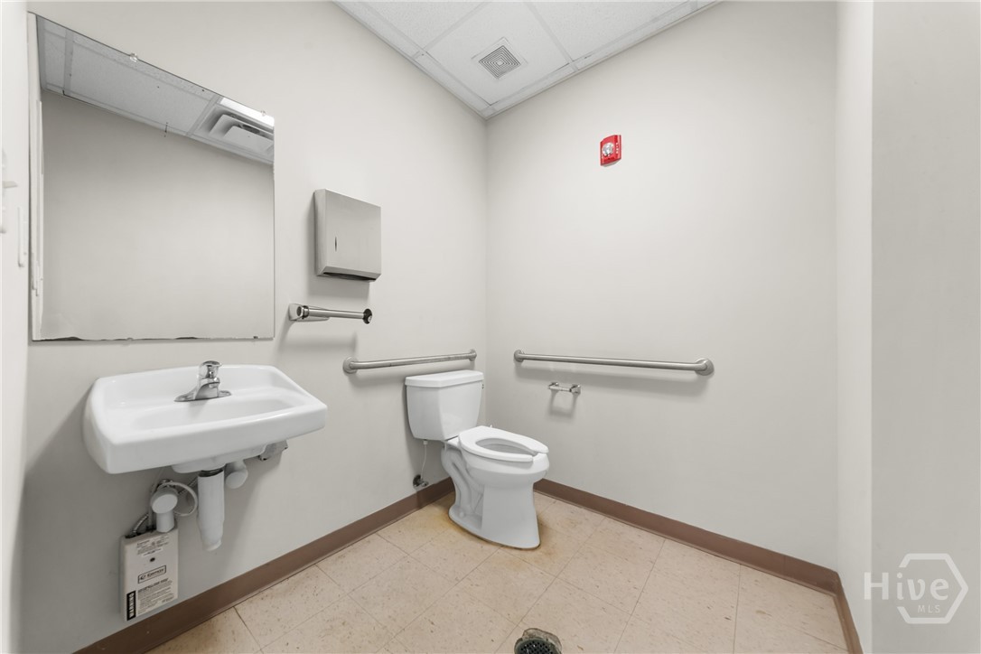 12 Brampton Road B-c Property Photo 8