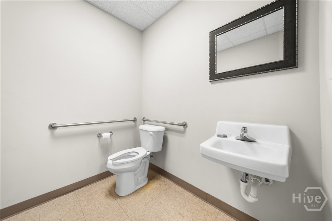 12 Brampton Road B-c Property Photo 9