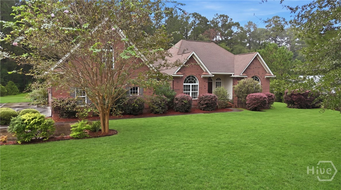 141 Saint Catherine Circle Property Photo 4