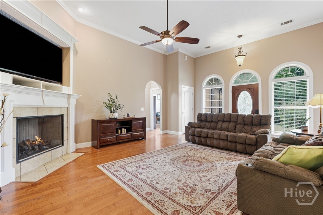 141 Saint Catherine Circle Property Photo 7