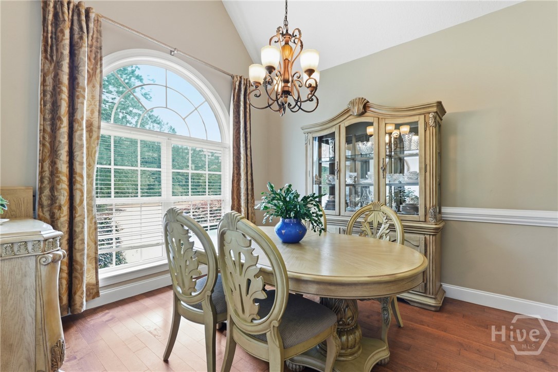141 Saint Catherine Circle Property Photo 14