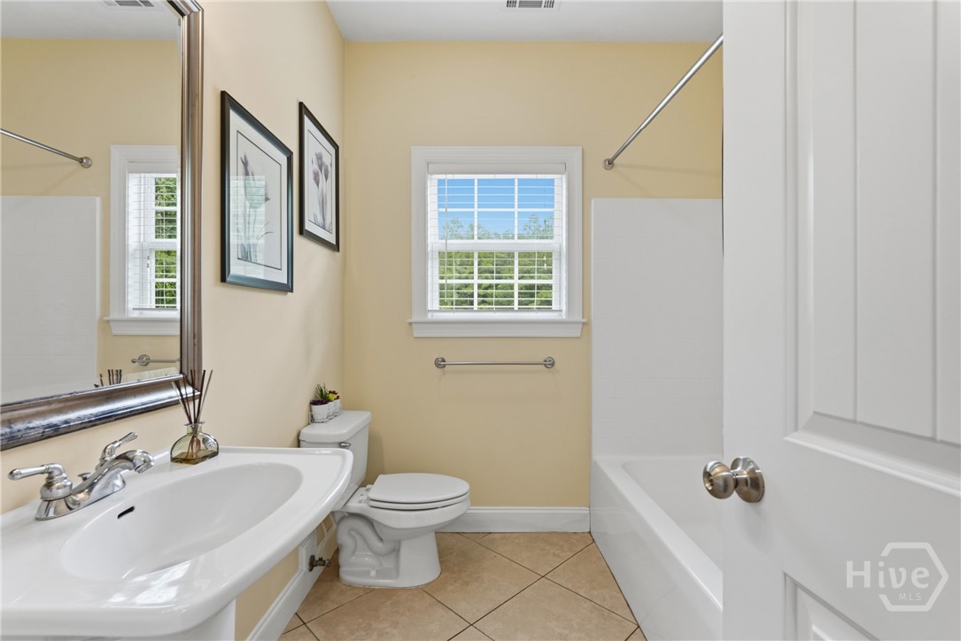141 Saint Catherine Circle Property Photo 16