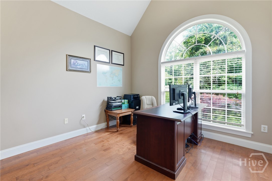 141 Saint Catherine Circle Property Photo 18