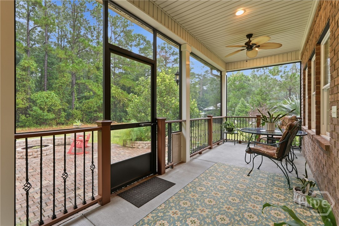 141 Saint Catherine Circle Property Photo 29