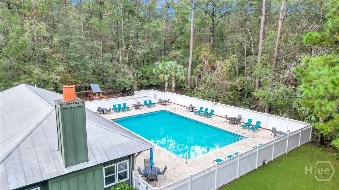 141 Saint Catherine Circle Property Photo 40