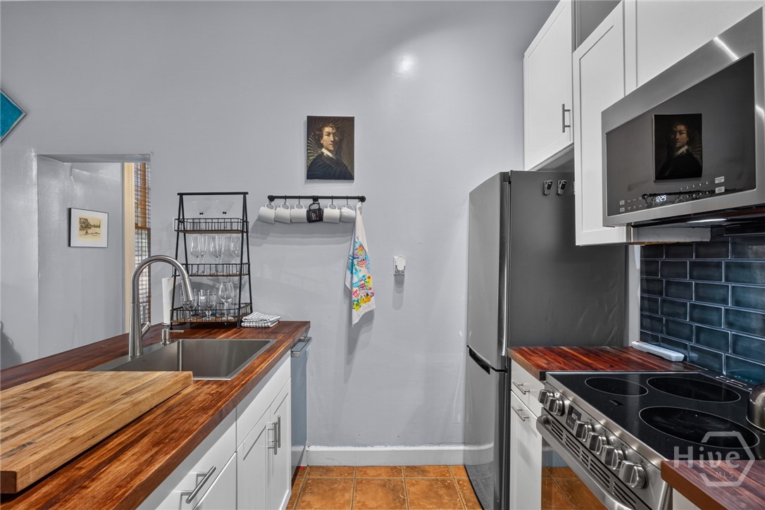 2118 Lincoln St Property Photo 11