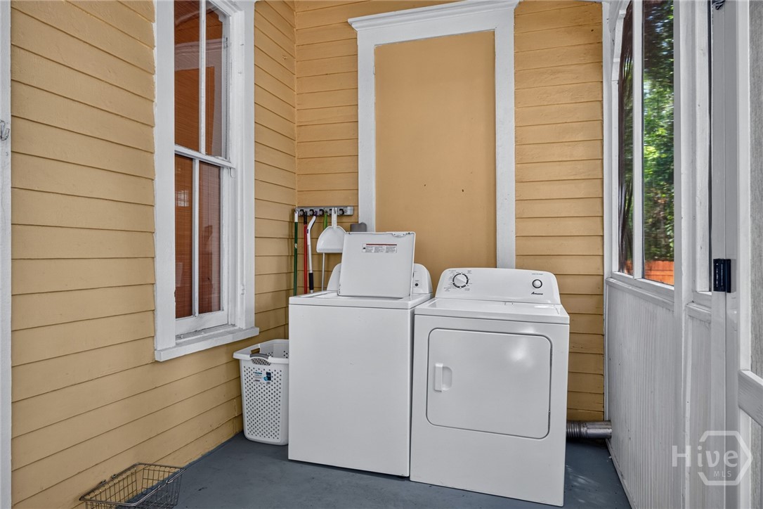 2118 Lincoln St Property Photo 22