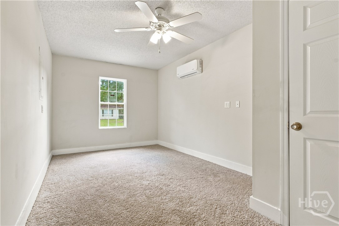 7221 Garfield Street Property Photo 18