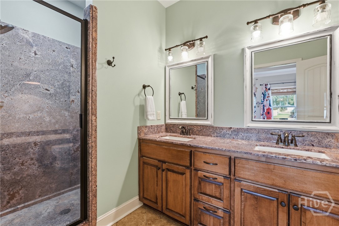 6 Osgood Lane Property Photo 19