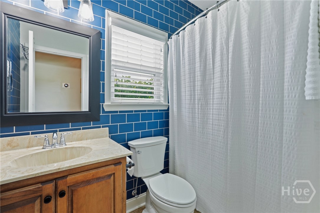 6 Osgood Lane Property Photo 22