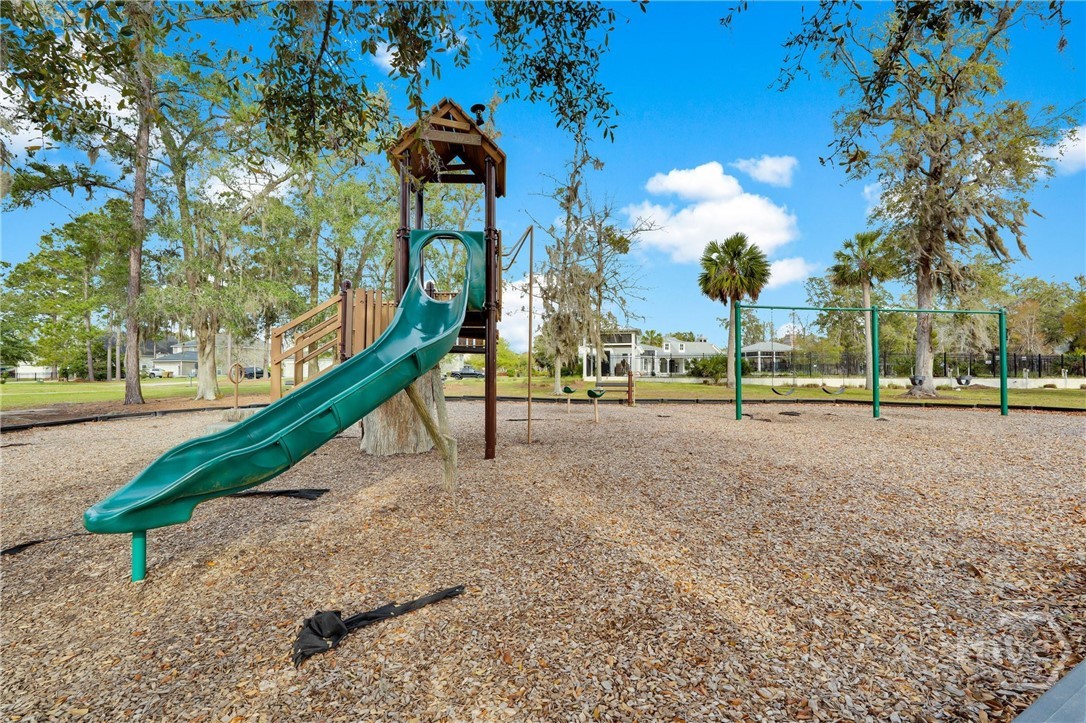 6 Osgood Lane Property Photo 35