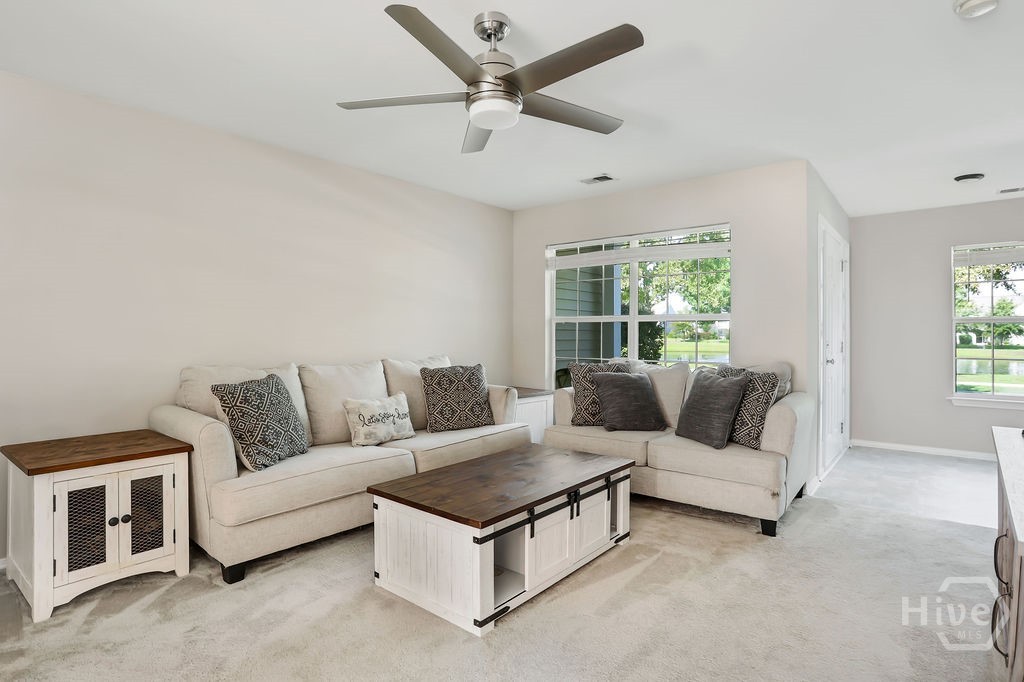 40 Ashleigh Lane Property Photo 12